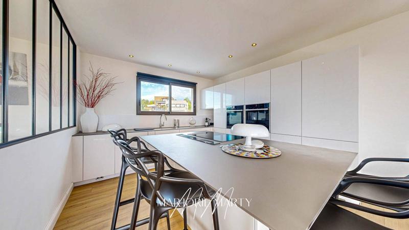 Villa - 160 m² - 6 pièces