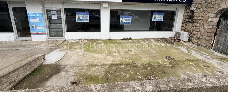 Local commercial - 65 m² - 2 pièces