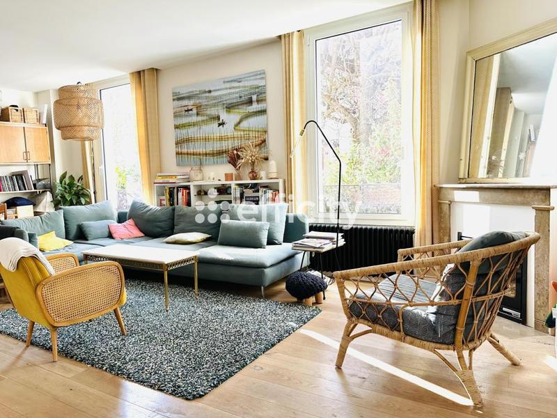 Maison - 145 m² - 5 pièces