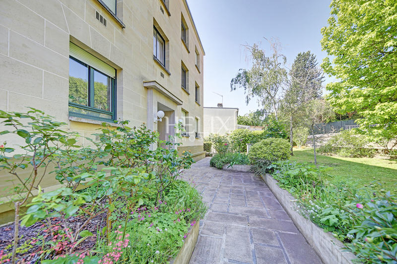 Appartement - 87 m² - 3 pièces