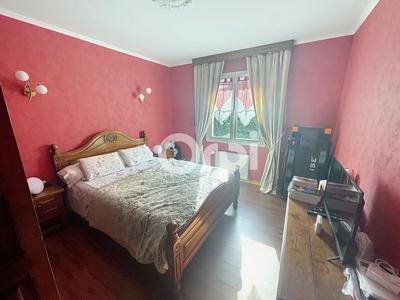 Maison - 145 m² - 6 pièces