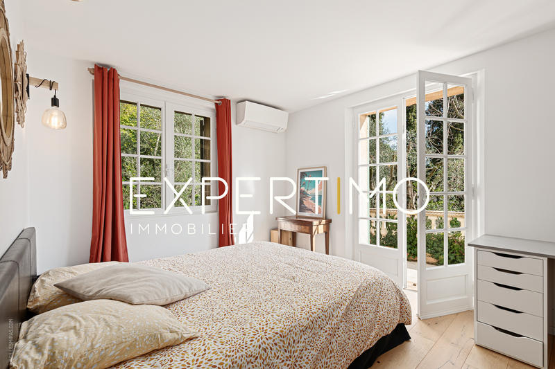 Bastide - 220 m² - 5 pièces