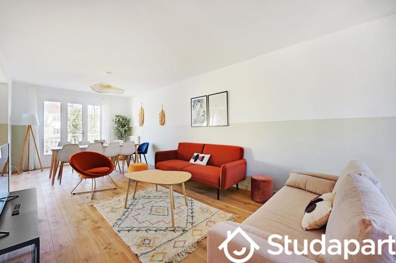 Chambre - 12 m² - 1 pièce