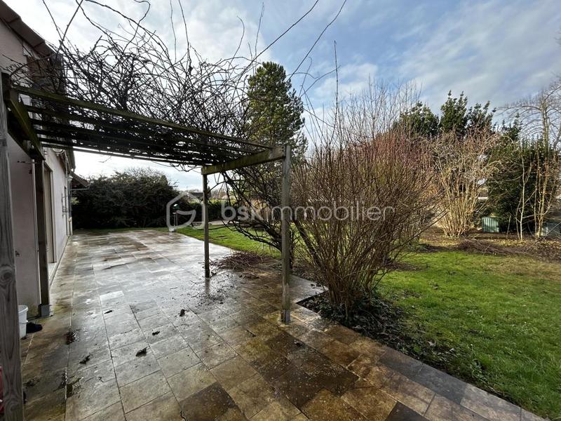 Propriété - 269 m² - 13 pièces