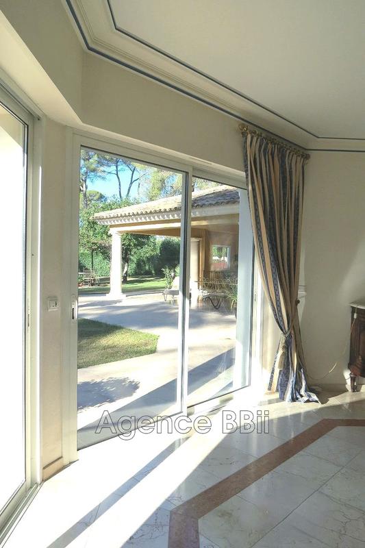 Maison - 500 m² - 7 pièces