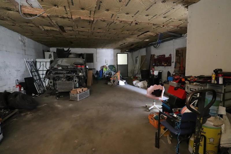 Maison jumelée - 164 m² - 4 pièces