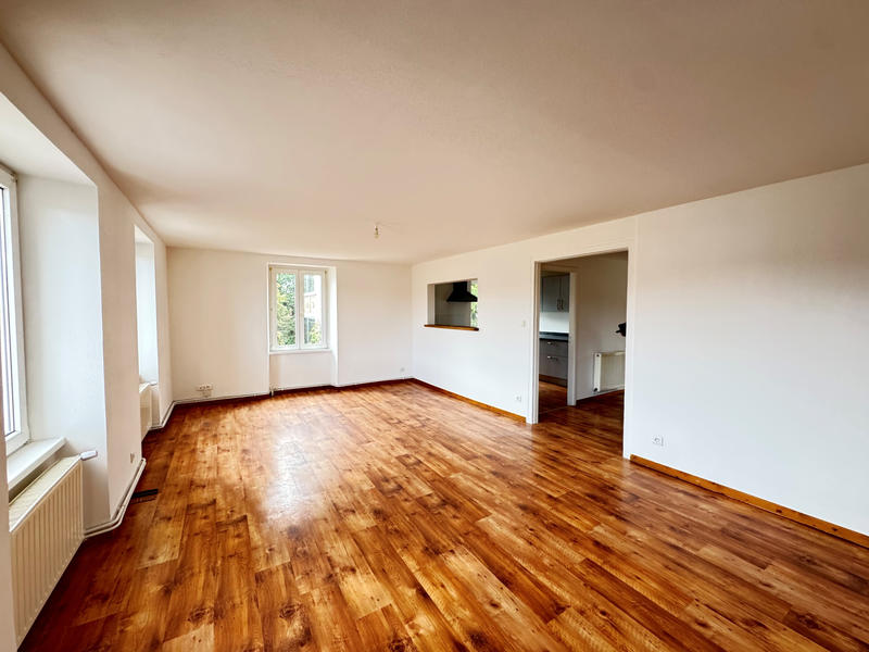 Appartement - 111 m² - 5 pièces