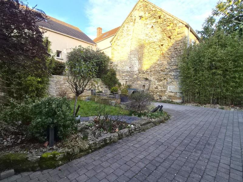 Maison - 127 m² - 6 pièces