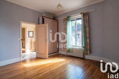 Maison - 165 m² - 9 pièces