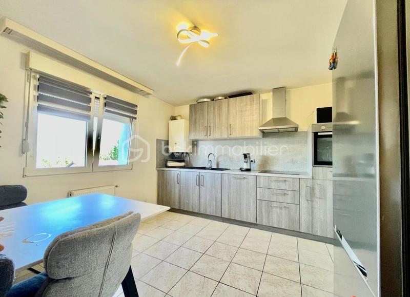 Appartement - 95 m² - 5 pièces