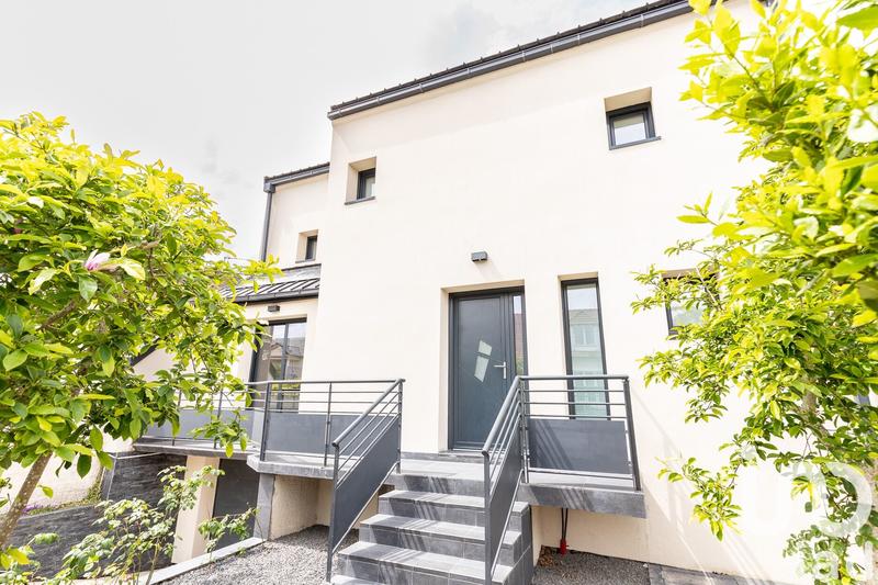Maison - 147 m² - 5 pièces