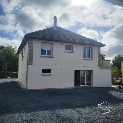 Pavillon - 195 m² - 7 pièces