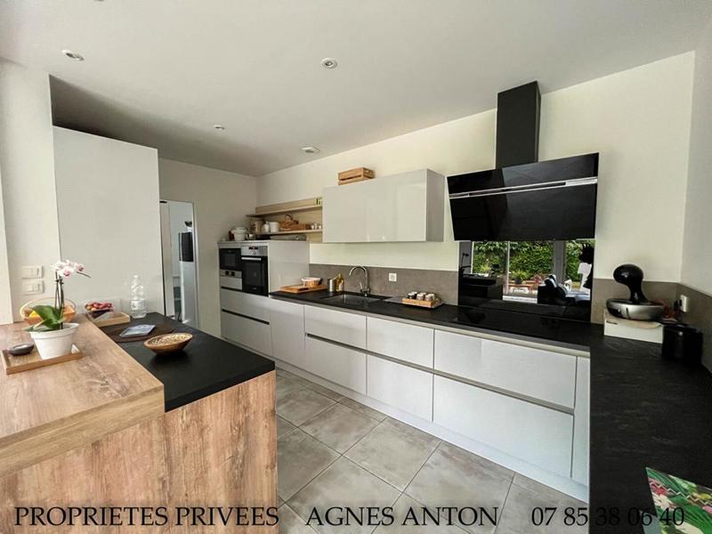 Maison - 148 m² - 6 pièces
