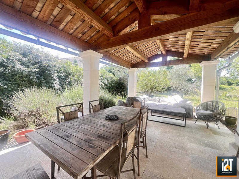 Maison - 165 m² - 5 pièces