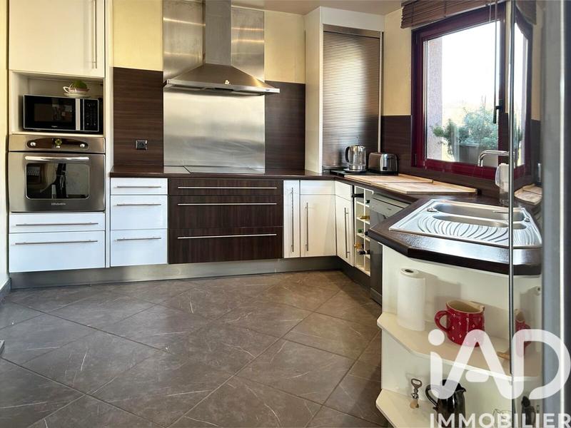 Duplex - 154 m² - 5 pièces