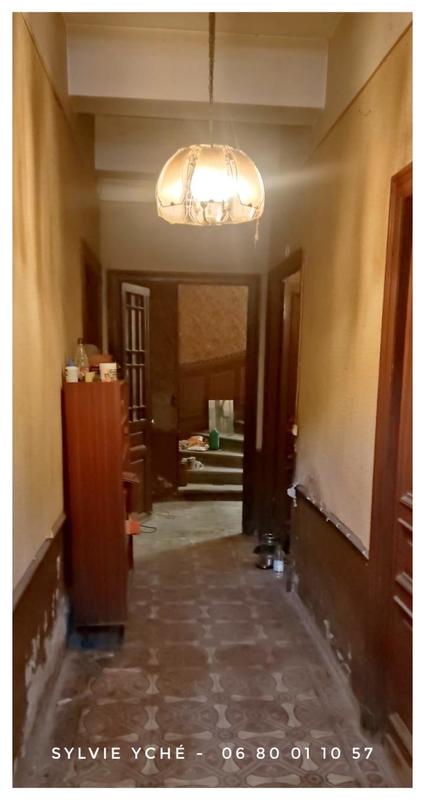 Maison ancienne - 335 m² - 8 pièces