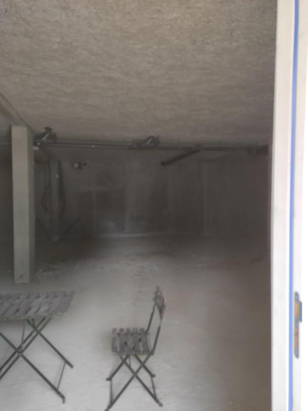 Local commercial - 77 m²