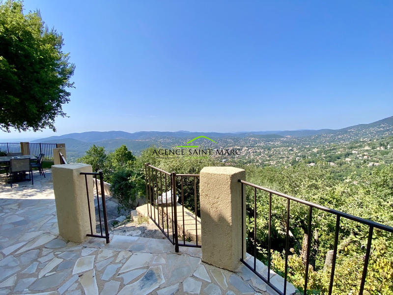 Maison - 145 m² - 4 pièces