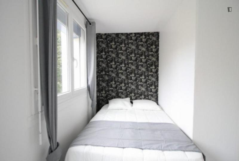 Chambre - 12 m² - 4 pièces