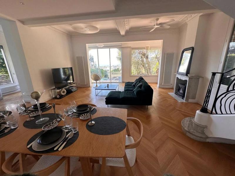 Maison - 135 m² - 4 pièces