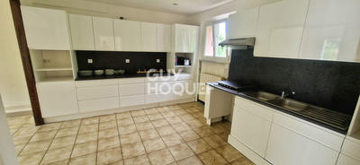 Maison - 115 m² - 5 pièces