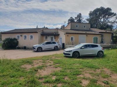 Maison d'architecte - 115 m² - 6 pièces