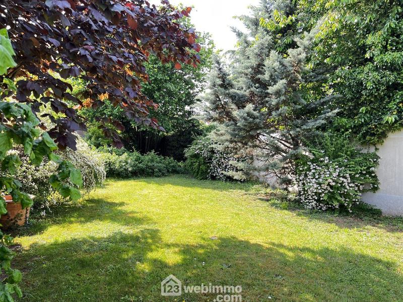 Maison - 190 m² - 6 pièces