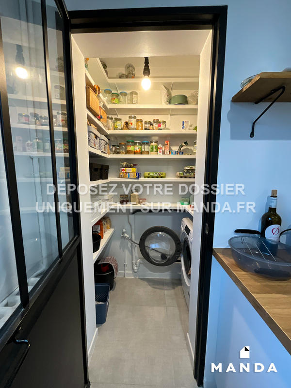 Chambre - 10 m² - 4 pièces