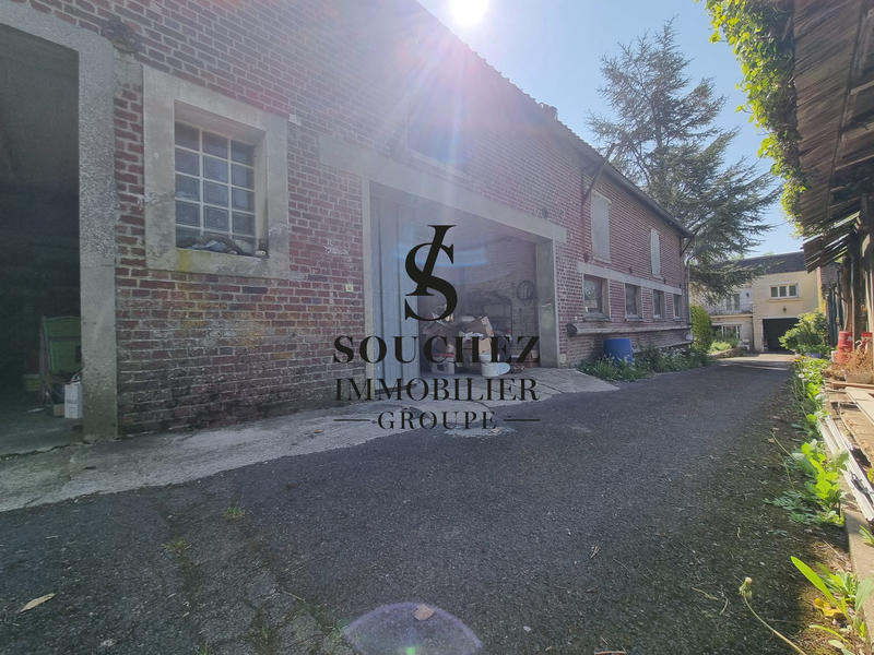 Maison - 283 m² - 11 pièces