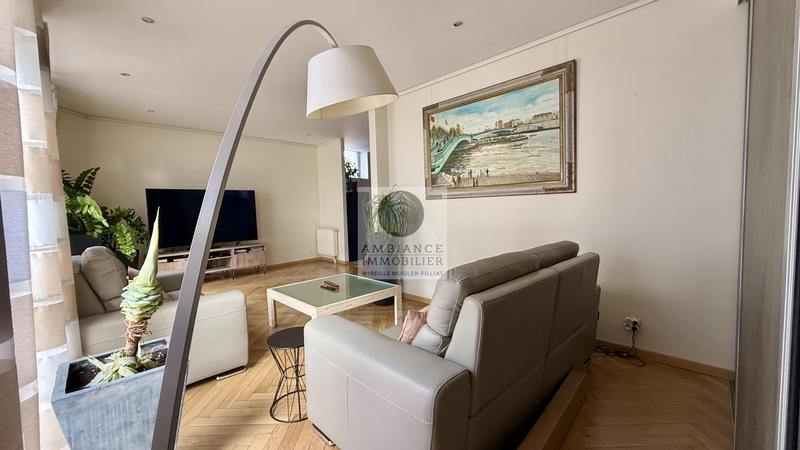 Maison - 145 m² - 6 pièces