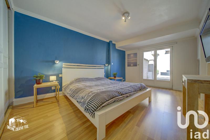 Maison de village - 205 m² - 8 pièces