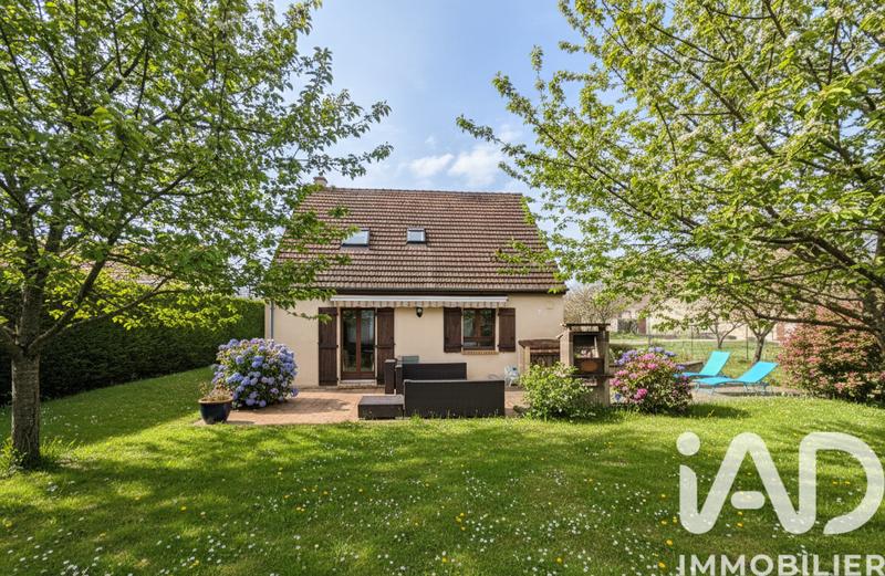 Maison - 105 m² - 4 pièces