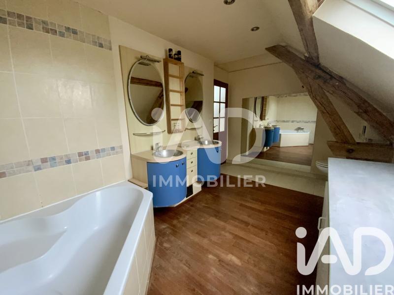Maison - 139 m² - 5 pièces