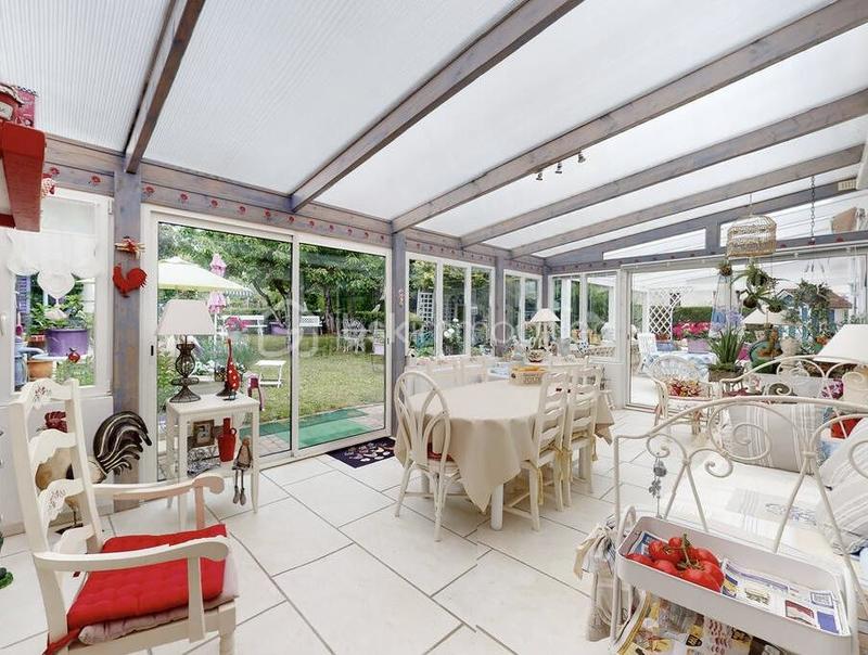 Maison d'architecte - 231 m² - 7 pièces