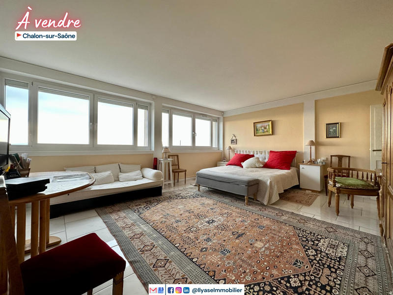 Appartement - 130 m² - 4 pièces