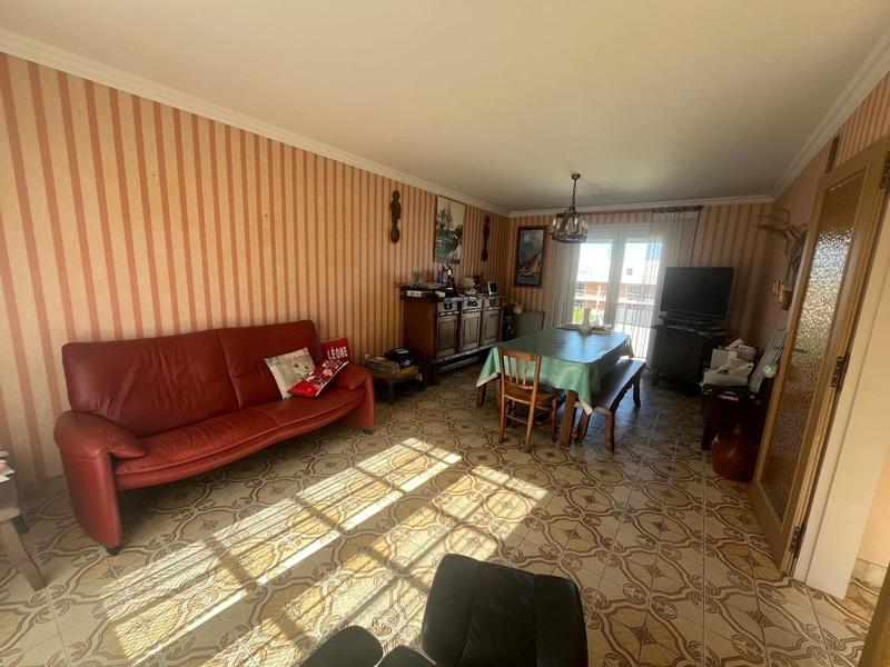 Maison - 96 m² - 3 pièces