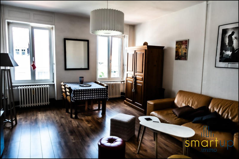Appartement - 60 m² - 2 pièces