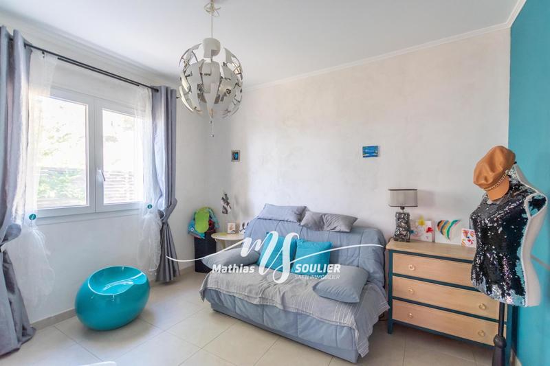 Villa - 260 m² - 9 pièces