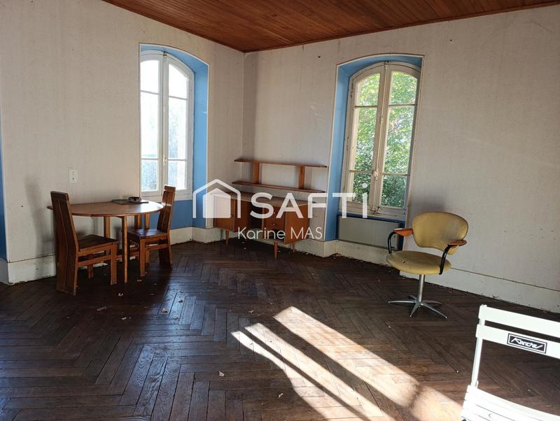 Maison - 166 m² - 12 pièces