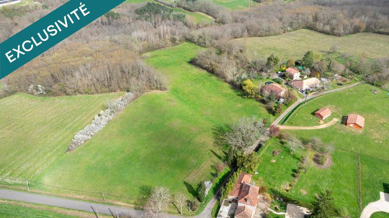 Terrain - 25 922 m²