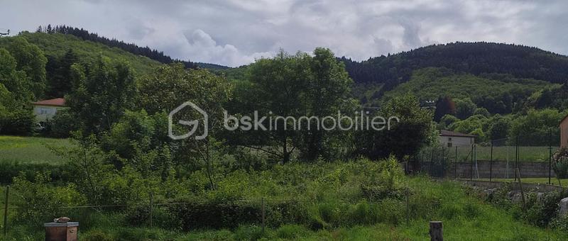 Maison de village - 80 m² - 4 pièces