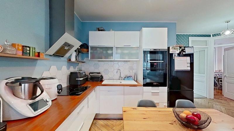 Appartement - 70 m² - 3 pièces