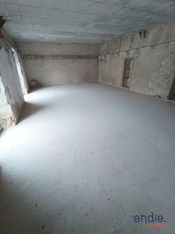 Maison - 500 m² - 20 pièces