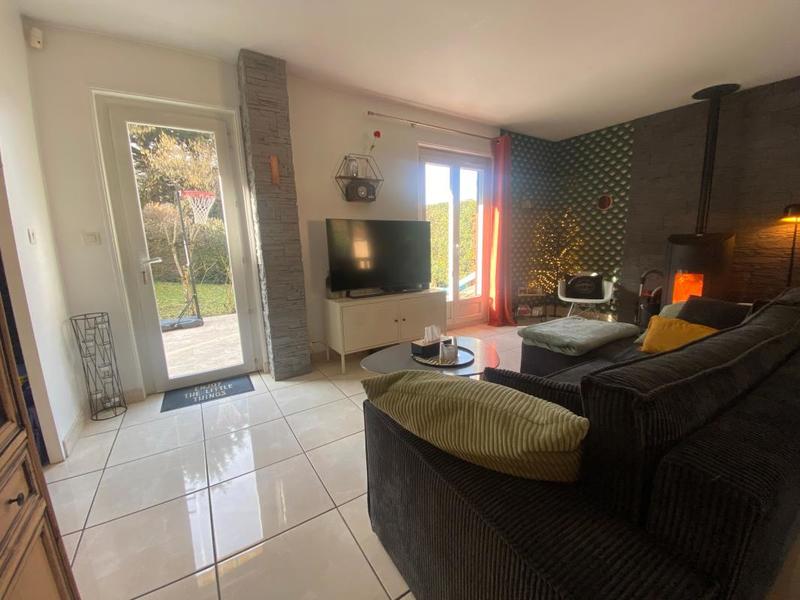 Maison - 90 m² - 4 pièces