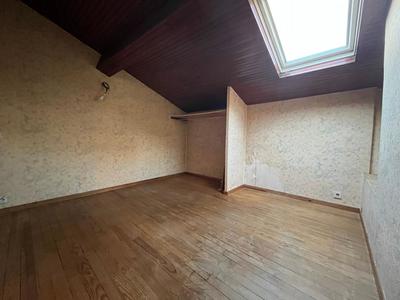 Maison de ville - 90 m² - 5 pièces