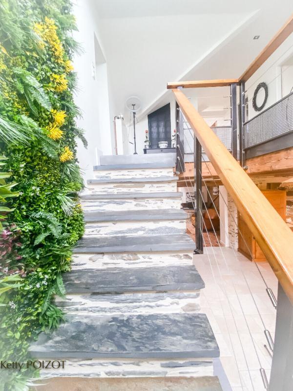 Maison - 184 m² - 8 pièces