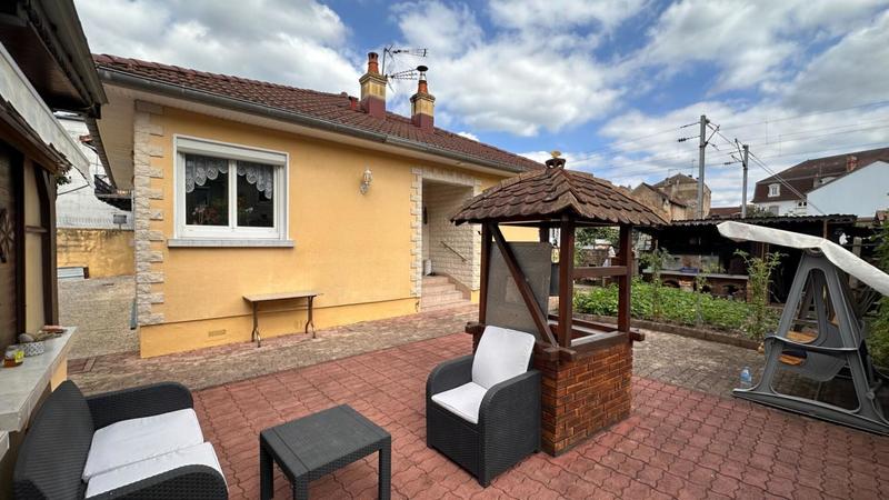 Maison - 100 m² - 5 pièces