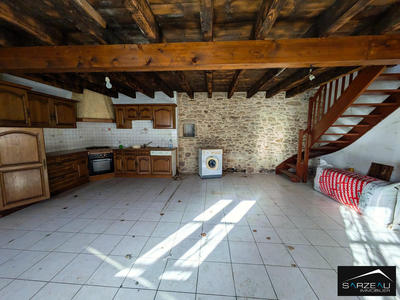 Maison ancienne - 218 m² - 11 pièces