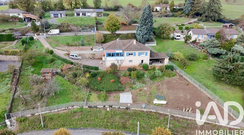 Maison - 140 m² - 5 pièces