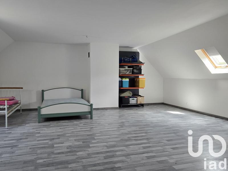 Maison - 235 m² - 7 pièces